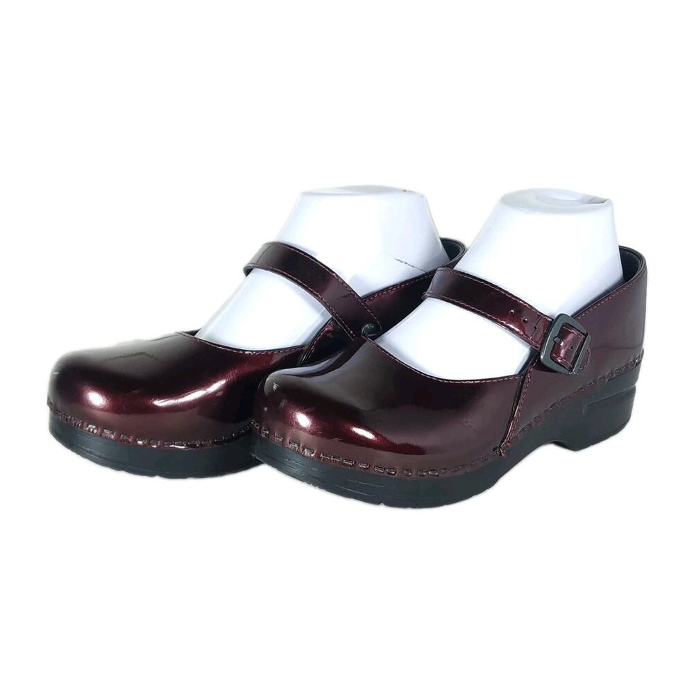 Dansko Women's Marcelle US7,5 EU38 Burgundy Patent Leather Mary Jane Clog